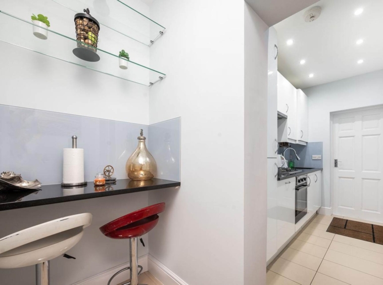 Oakley Square, Camden